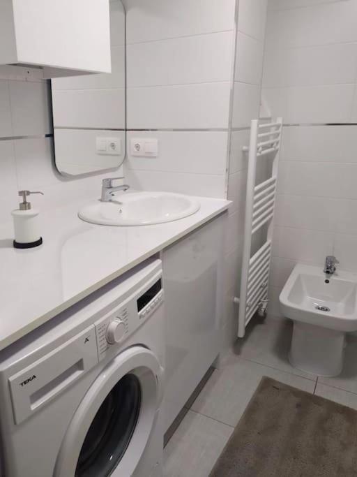 0143 Apartamento Nuevo Y Centrico Віго Екстер'єр фото